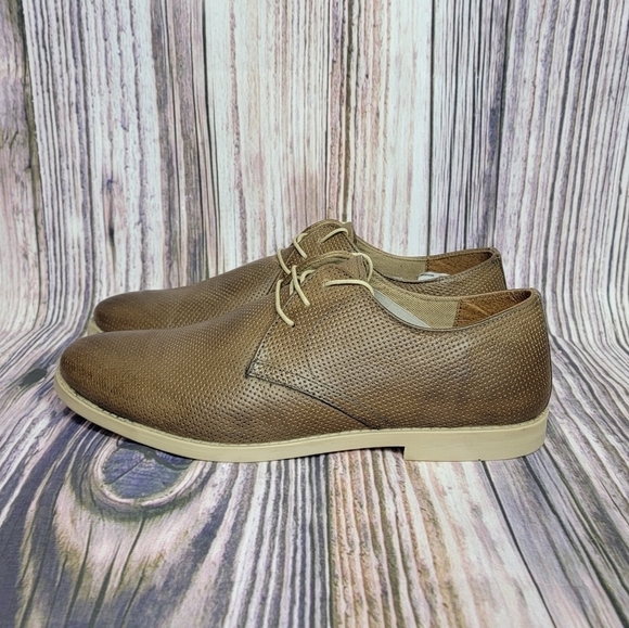 Red Tape Taupe Pin Dot Lace Up Leather Oxfords main image 6